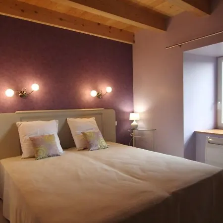 Chaleureux 5 Pres De Freycenet-la-cuche, Ideal Pour Familles Et Amis, Animaux Admis