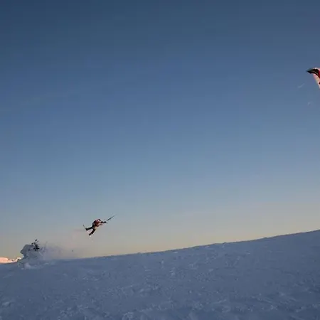 Feriehus Chaleureux 5 Pres De Freycenet-la-cuche, Ideal Pour Familles Et Amis, Animaux Admis - Fr-1-582-23 Freycenet-la-Cuche